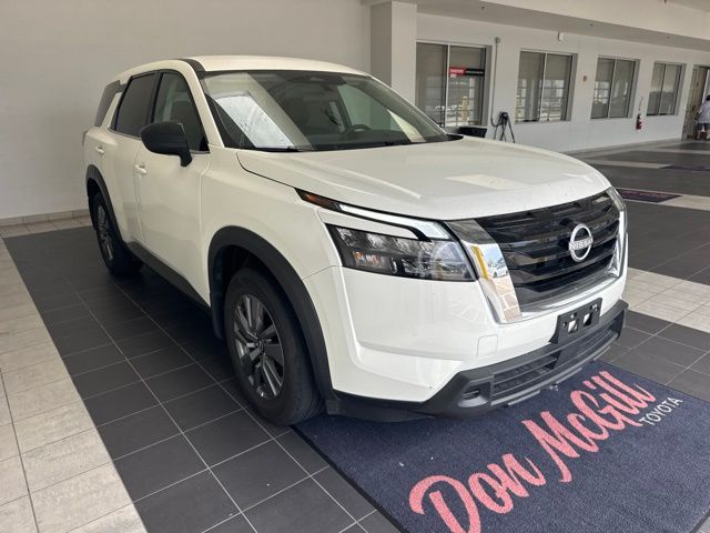 Used 2025 Nissan Pathfinder SUV