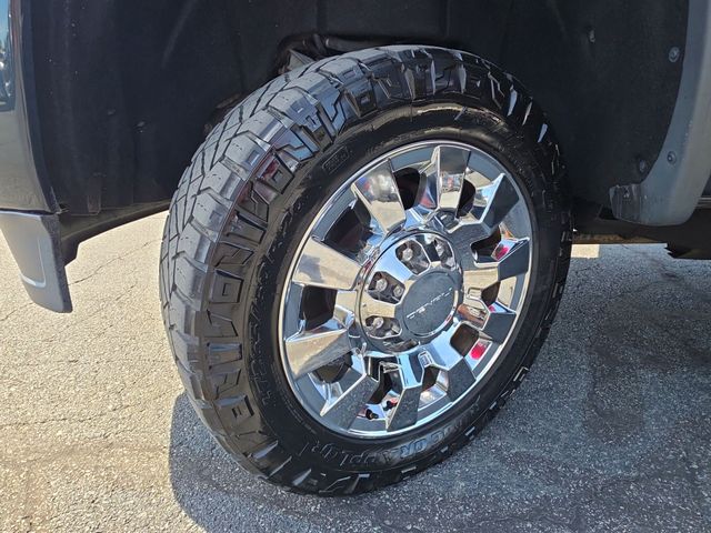 Used 2018 Gray GMC Denali image 34