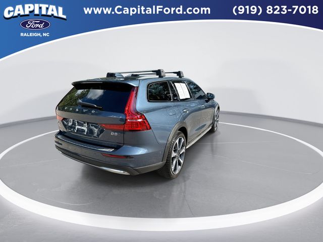 Used 2024 Blue Volvo Ultimate image 8