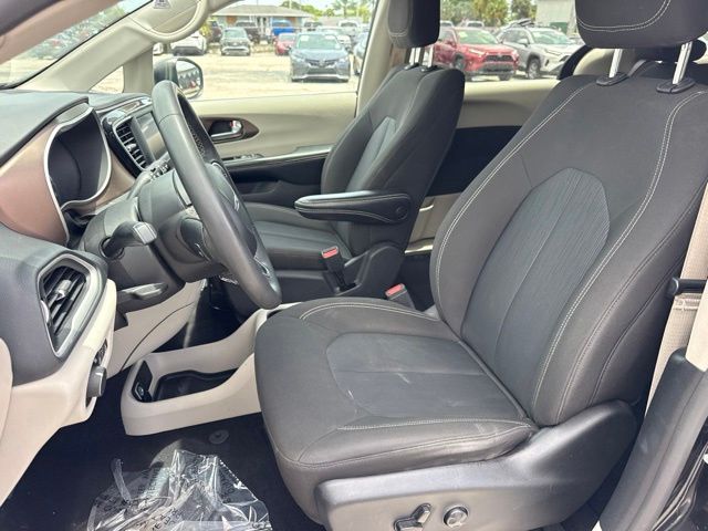 2022 Chrysler Voyager - $20,988