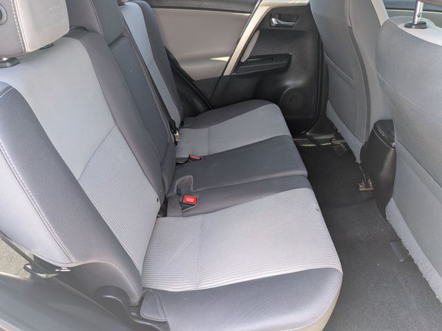 2014 Toyota RAV4 - Image 30