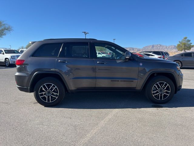 2021 Jeep Grand Cherokee Trailhawk 3