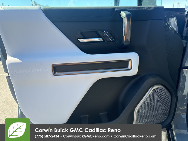 2024 GMC Hummer EV SUV 2X 3