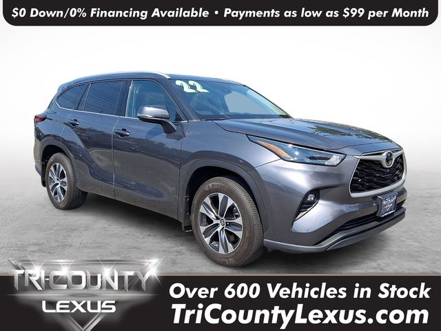 Magnetic Gray Metallic 2022 Toyota Highlander SUV / Crossover All-Wheel Drive 8-Speed Automatic