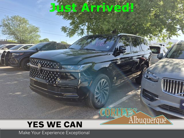 Black Metallic 2025 Lincoln Navigator Black Label 4WD SUV / Crossover Four-Wheel Drive Automatic