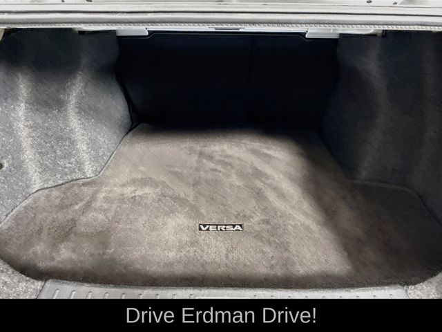 Used 2025 Nissan Versa Sedan