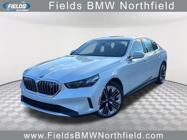 Mineral White Metallic 2026 BMW i5 Sedan All-Wheel Drive Automatic