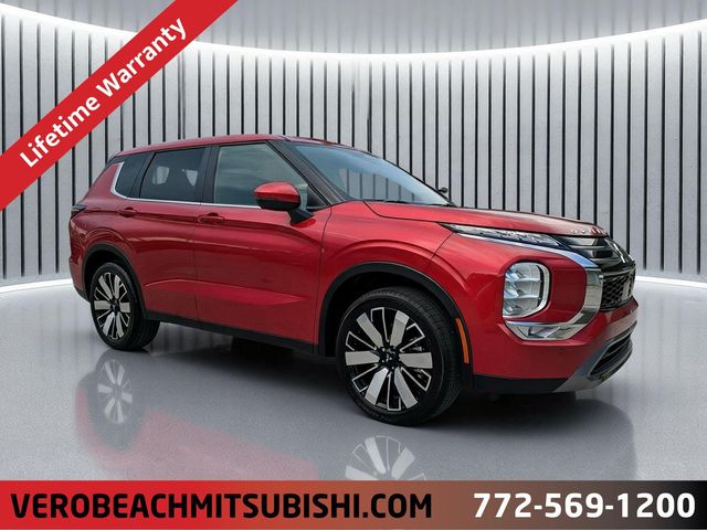 2026 Mitsubishi Outlander SE