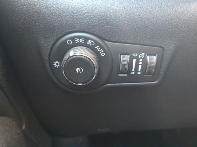 2026 Jeep Compass Limited - Red Hot Pearlcoat exterior view 12