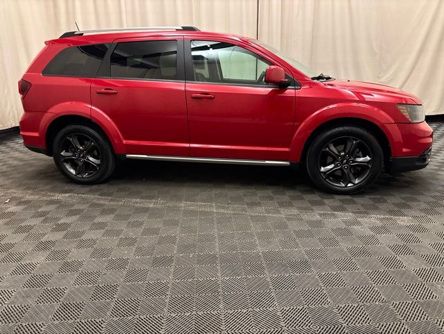 2020 Dodge Journey Crossroad - Image 4