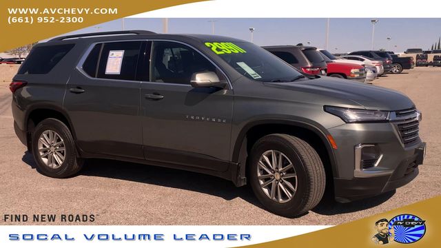 2023 Chevrolet Traverse LT Cloth FWD