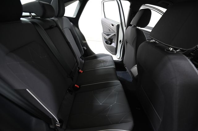 New 2026 White Volkswagen 1.5T Sport image 24