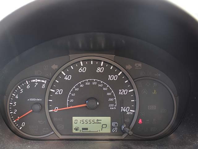 Used 2024 Jet Black Metallic Mitsubishi ES image 8