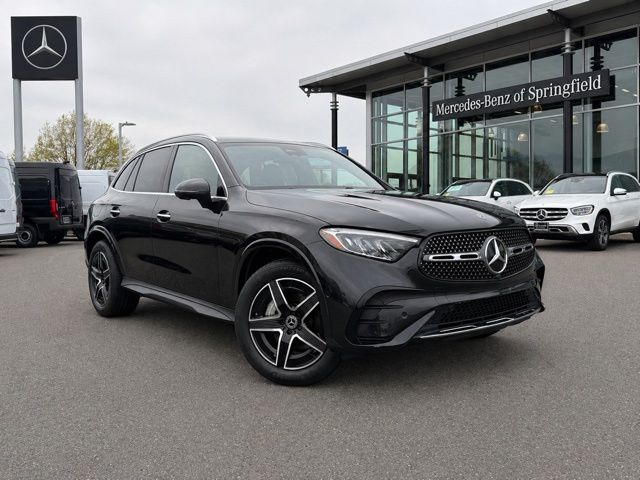Graphite Gray Metallic 2025 Mercedes-Benz GLC 300 4MATIC SUV / Crossover All-Wheel Drive 9-Speed Automatic