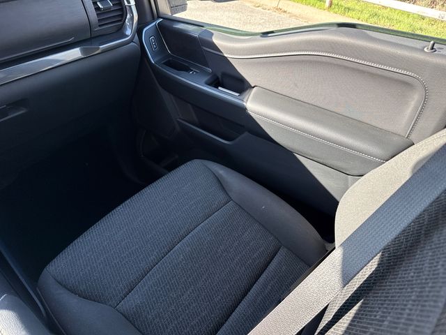 Used 2023 Blue Ford XLT image 15