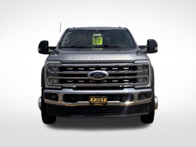 2024 Ford F-450 Chassis LARIAT