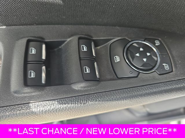 Used 2020 White Ford SE image 27