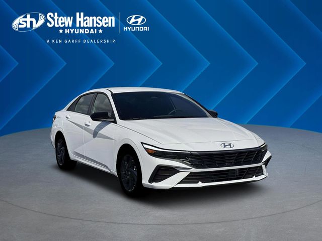 New 2026 White Hyundai SEL Sport image 11