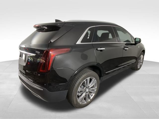 2022 Cadillac XT5 Premium Luxury 8