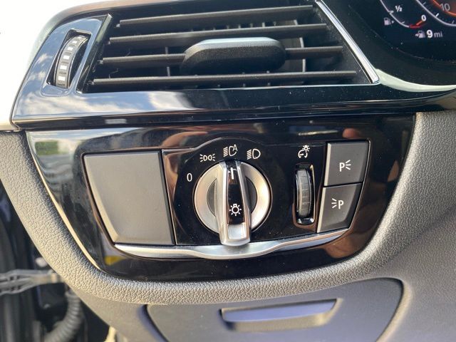 2022 BMW 5 Series 530i xDrive - Jet Black exterior view 14
