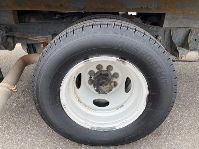 2021 Ford E-350SD photo