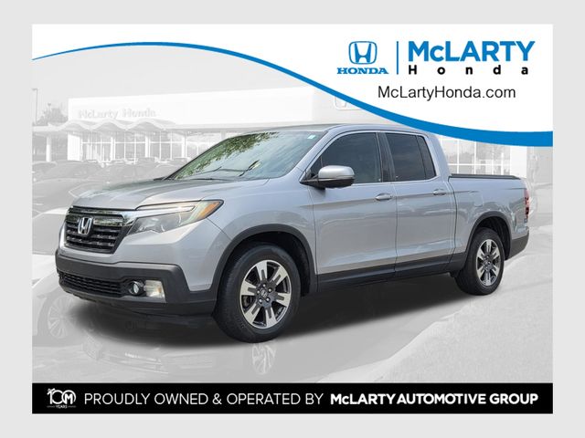 Lunar Silver Metallic 2017 Honda Ridgeline Pickup Truck Front-Wheel Drive 6-Speed Automatic