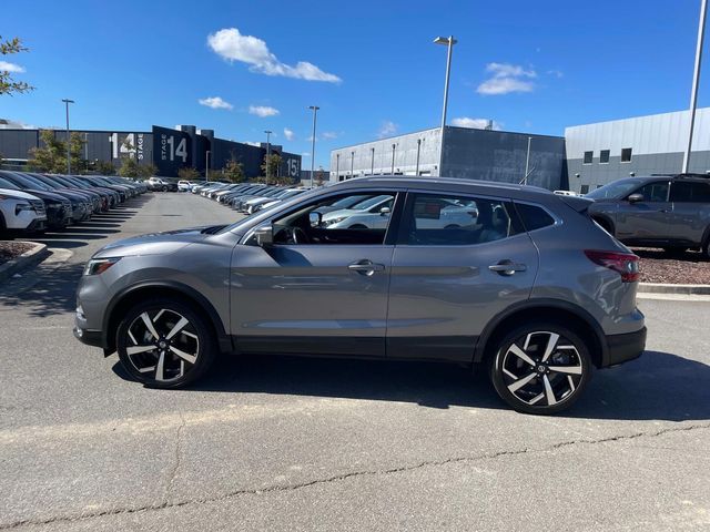 2022 Nissan Rogue Sport SL 6