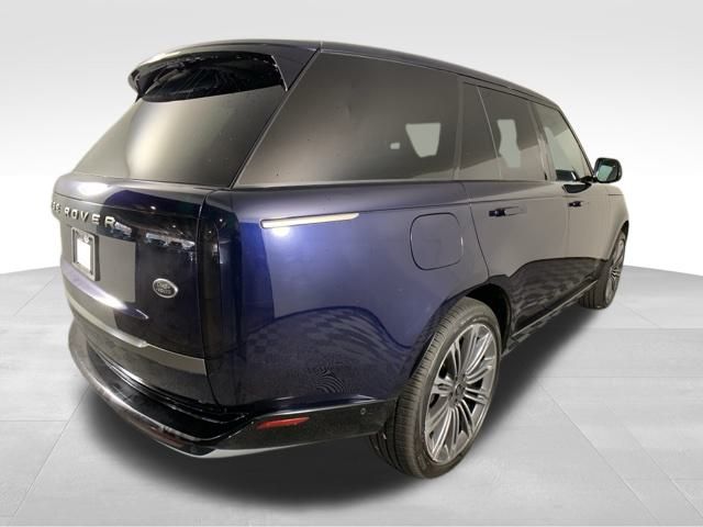 2023 Land Rover Range Rover SE 7