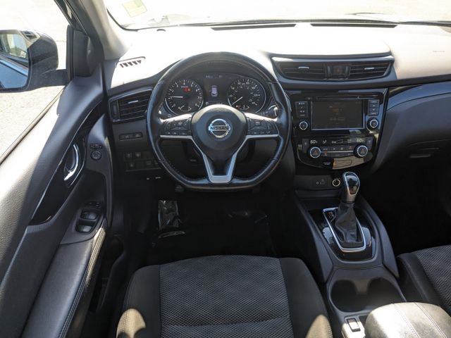 2021 Nissan Rogue Sport SV photo