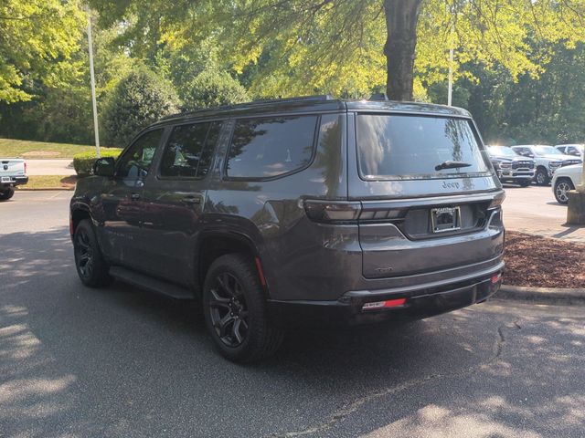 New 2026 Baltic-Gray Metallic Clear-Coat Exterior Paint Jeep Upland image 3