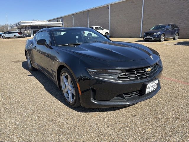 2019 Chevrolet Camaro 1LT Coupe RWD