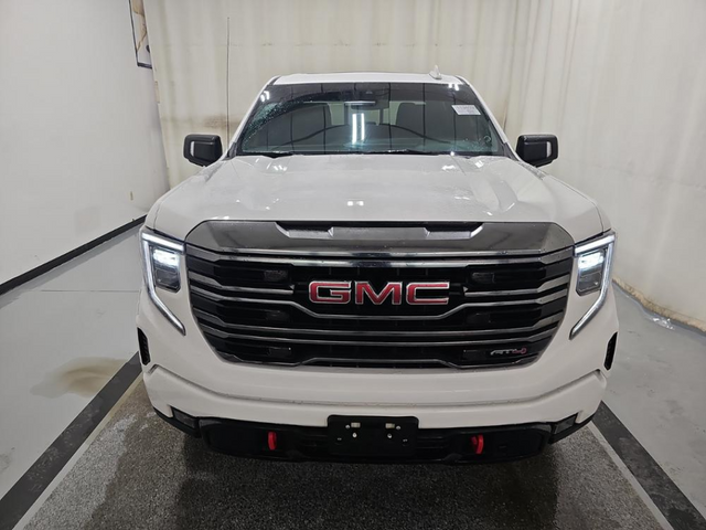 2022 GMC Sierra 1500 AT4 2