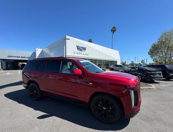 Radiant Red Tintcoat 2025 Cadillac Escalade Sport Platinum 4WD SUV / Crossover Four-Wheel Drive Automatic