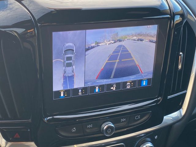 used 2023 Chevrolet Traverse car, priced at $28,204
