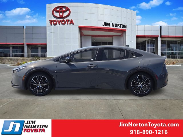 Used 2024 Toyota Prius Hatchback