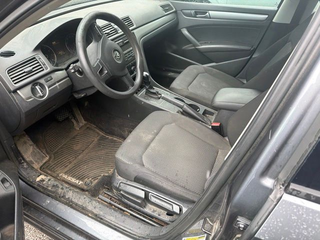 2014 Volkswagen Passat 1.8T S  at Subaru and VW of Moon Township