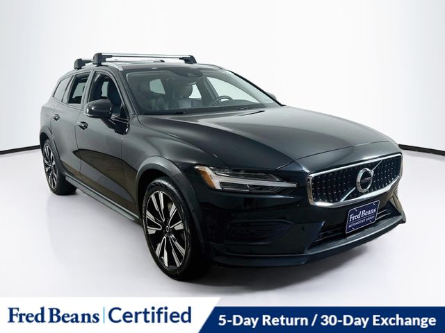 Onyx Black Metallic 2020 Volvo V60 Wagon All-Wheel Drive Automatic