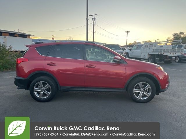 2015 Toyota RAV4 XLE 35