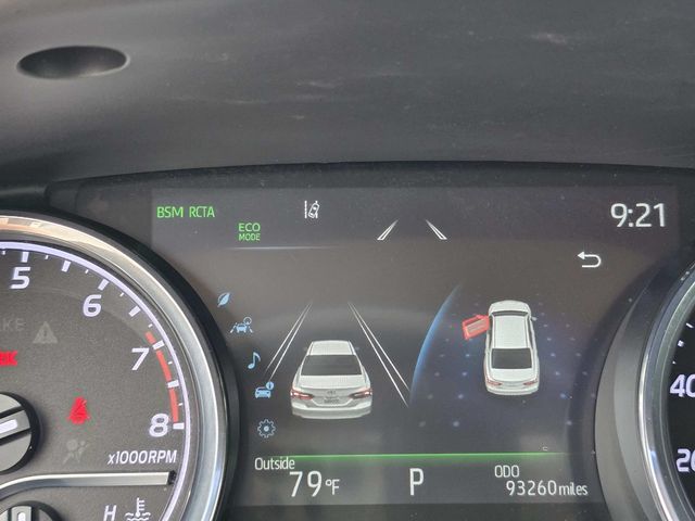 2020 Toyota Camry XLE photo