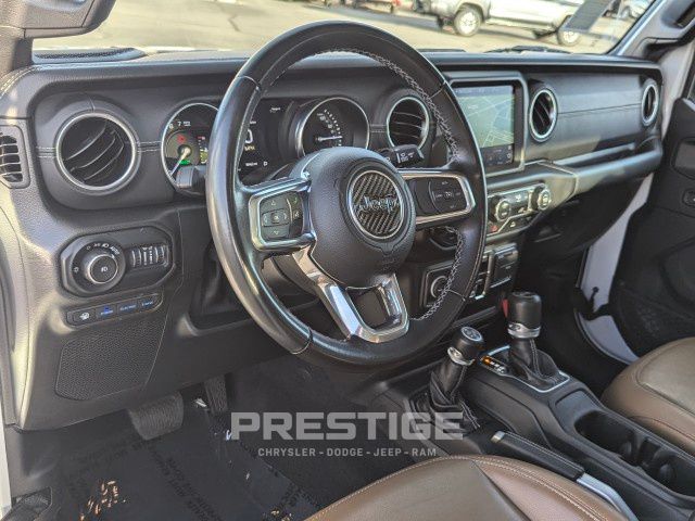 2022 Jeep Wrangler Unlimited Sahara 4xe 9