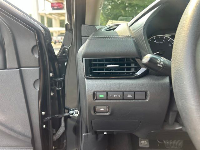 Used 2024 Nissan Sentra Sedan