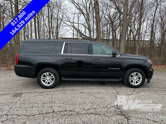 2017 Chevrolet Suburban LT 6