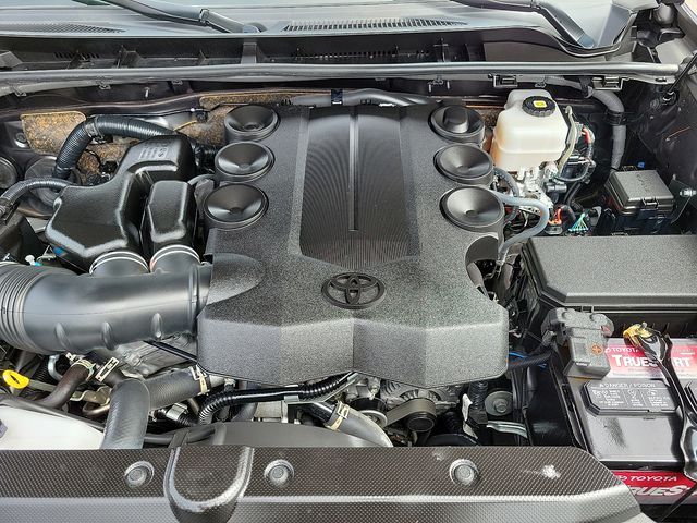 2023 Toyota 4Runner TRD Off-Road photo