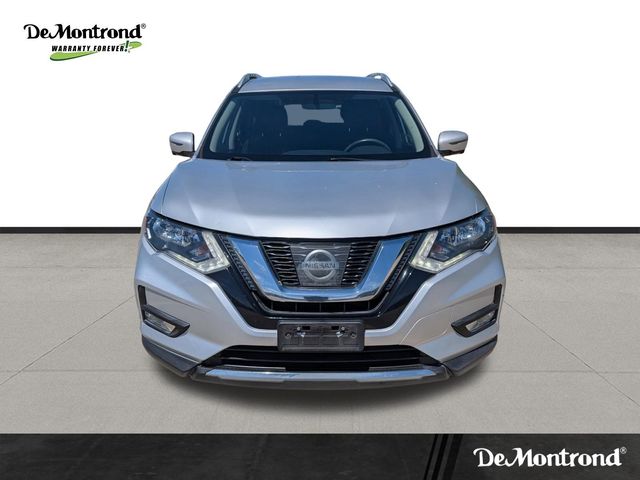 2017 Nissan Rogue SV - 1