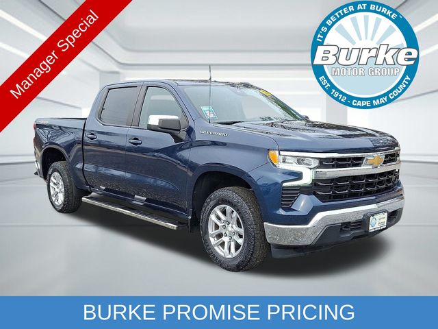 Northsky Blue Metallic 2022 Chevrolet Silverado 1500 LT Crew Cab 4WD Pickup Truck Four-Wheel Drive 8-Speed Automatic