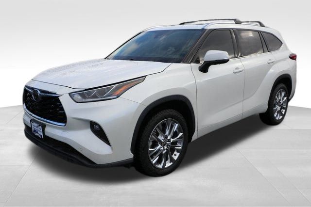 2020 Toyota Highlander Limited 25