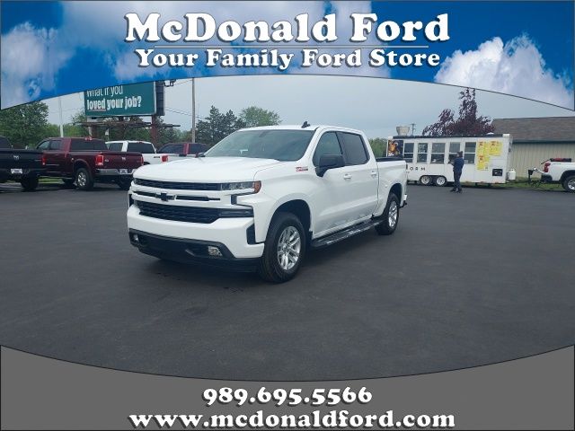 Summit White 2019 Chevrolet Silverado 1500 Pickup Truck Four-Wheel Drive 8-Speed Automatic