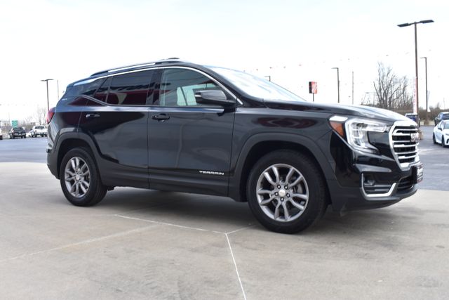 Used 2024 GMC Terrain SUV