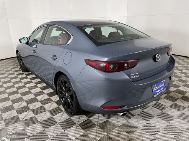 2022 Mazda Mazda3 Carbon Edition 7