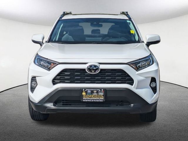 2021 Toyota RAV4 XLE 10